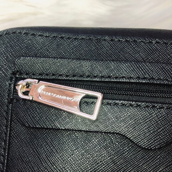 rebecca minkoff - black crossbody bag - Picture 4 of 6